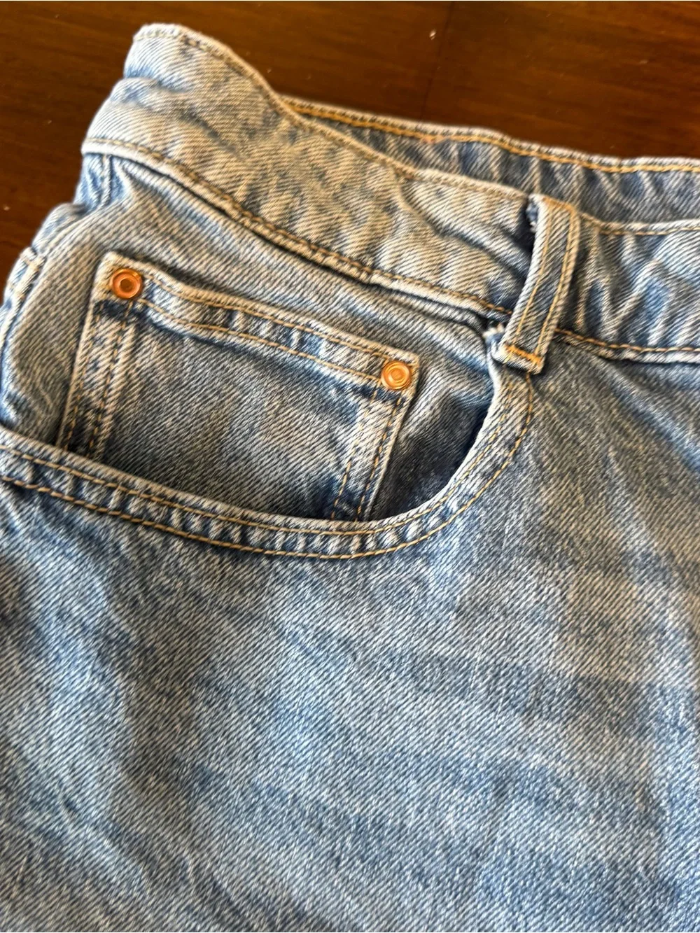 Zara Mom Fit Denim Short Women’s Size 12 Baggy Leg Light Wash